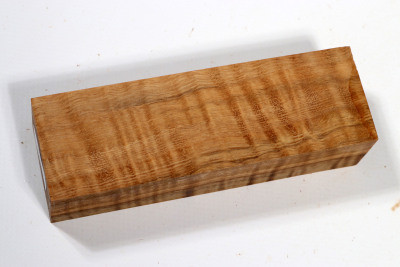 Knife Block Marri / Red Gum curly - Marr0206