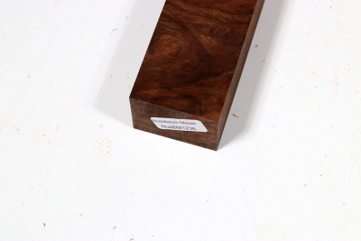 Messergriffblock Nussbaum Maser - NusBM1236
