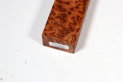 Messergriffblock Thuja Maser - ThujM0988