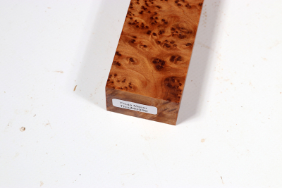 Messergriffblock Thuja Maser - ThujM0990