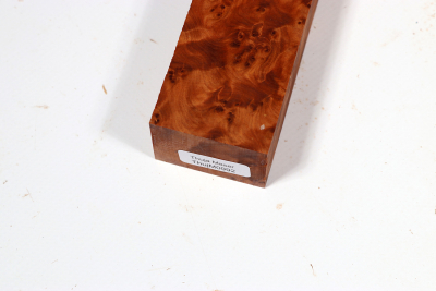 Messergriffblock Thuja Maser - ThujM0992