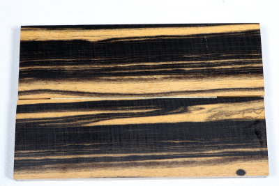 Knife Scales Royal white Ebony - Sweben0656