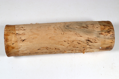 Rundling Karelische Maserbirke, gestockt 230x70mm - KarMB2866