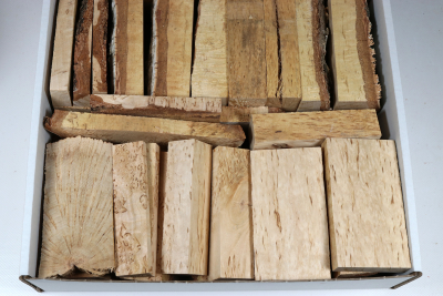 Assortment Box Goldsmith - Karelian Masurbirch - Goldbox2182 Assortment Box Goldsmith - Karelian Masurbirch - Goldbox2182