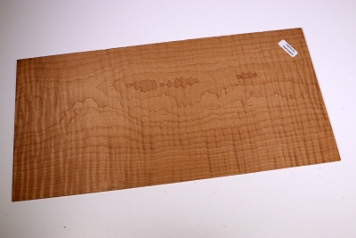 Thermo Riegelahorn Sägefurnier 350x170x3mm - SaeFu0028