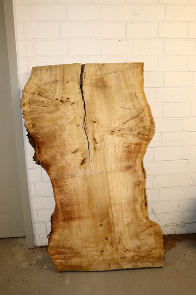 Tabletop Poplar Burl 1580x980x65mm -  TTX102M