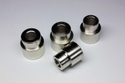 Bushings, Abstandshalter